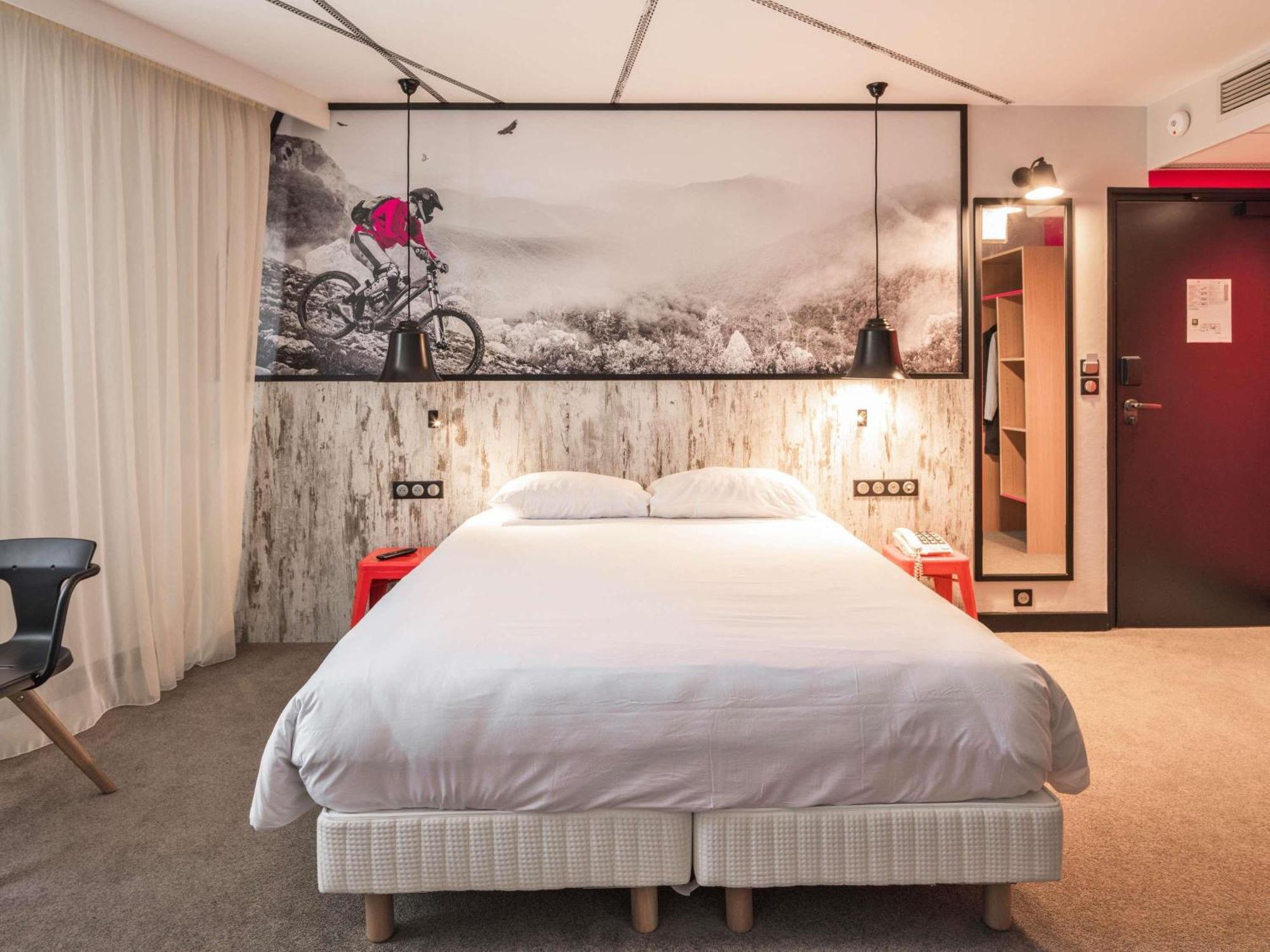Ibis Styles Dinan Centre Ville Buitenkant foto